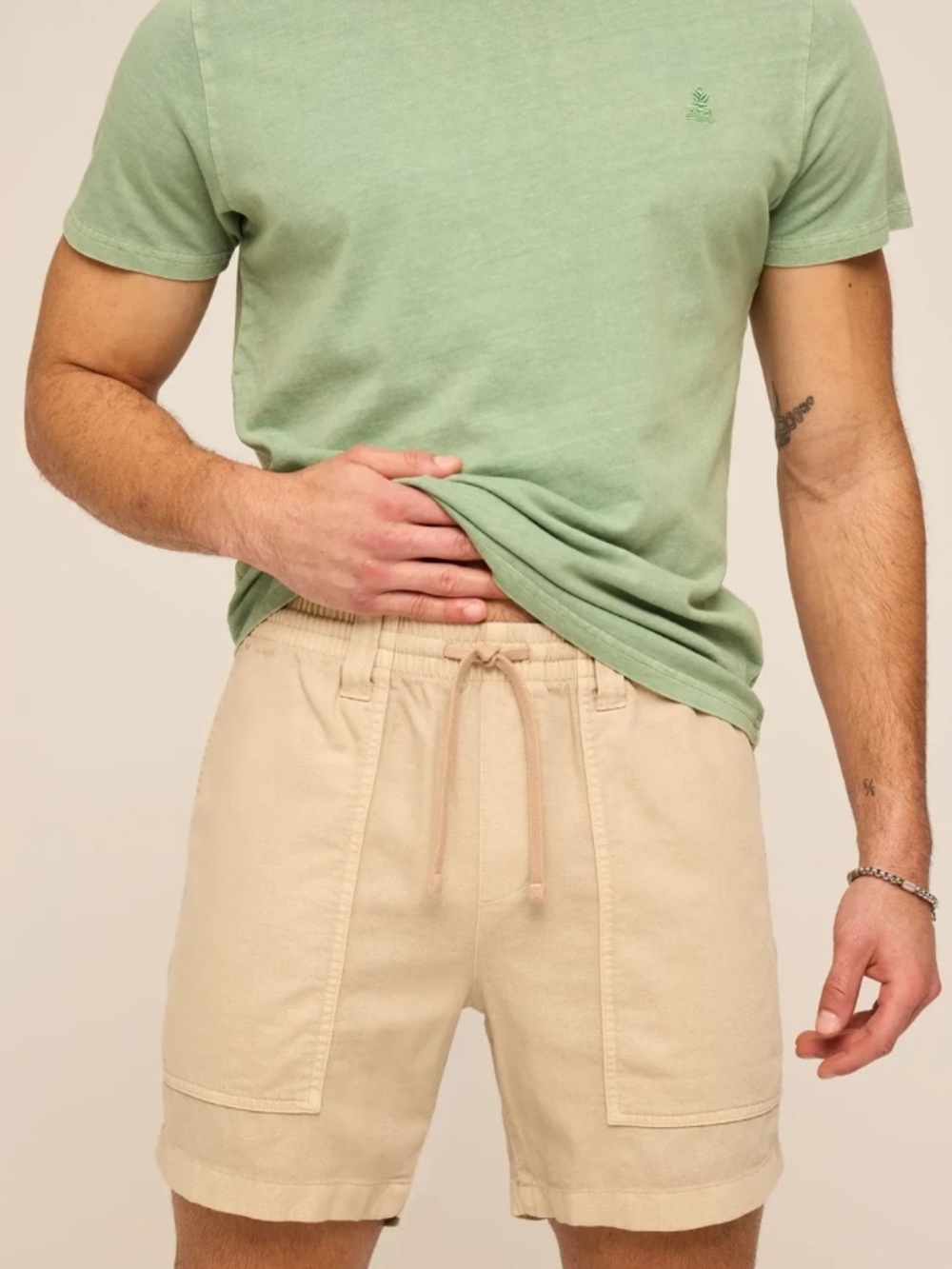 chubbies Off Duty Short
The Rustic Rattans